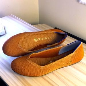Rothy’s fawn flats size 9